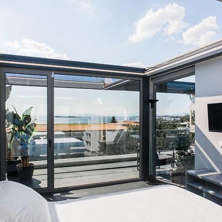 Riviera Luxury Penthouse By The Beach เอเธนส์ ภายนอก รูปภาพ